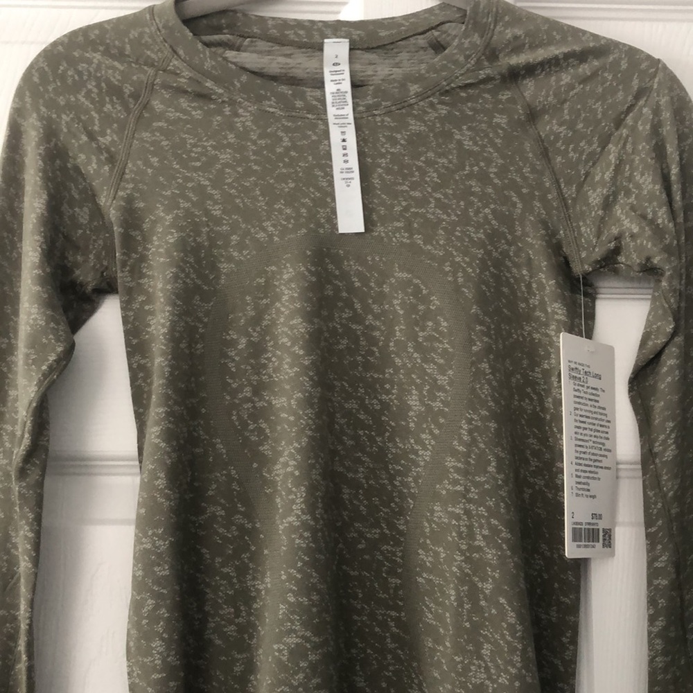 Lululemon Swiftly Tech Long Sleeve Shirt 2.0
